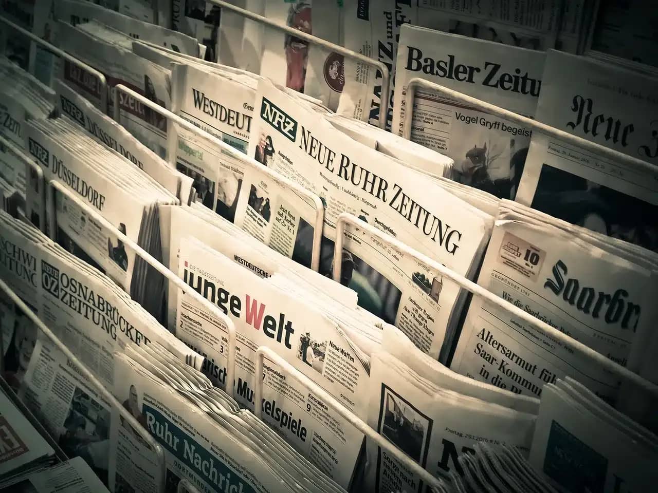 Zeitungsartikel Symbolbild